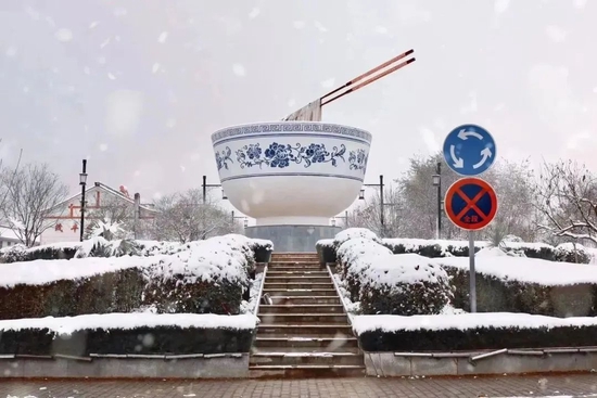 美炸!宝鸡初雪已至,许你一场浪漫人间(图13) 美炸!宝鸡初雪已至,许你一场浪漫人间(图13)