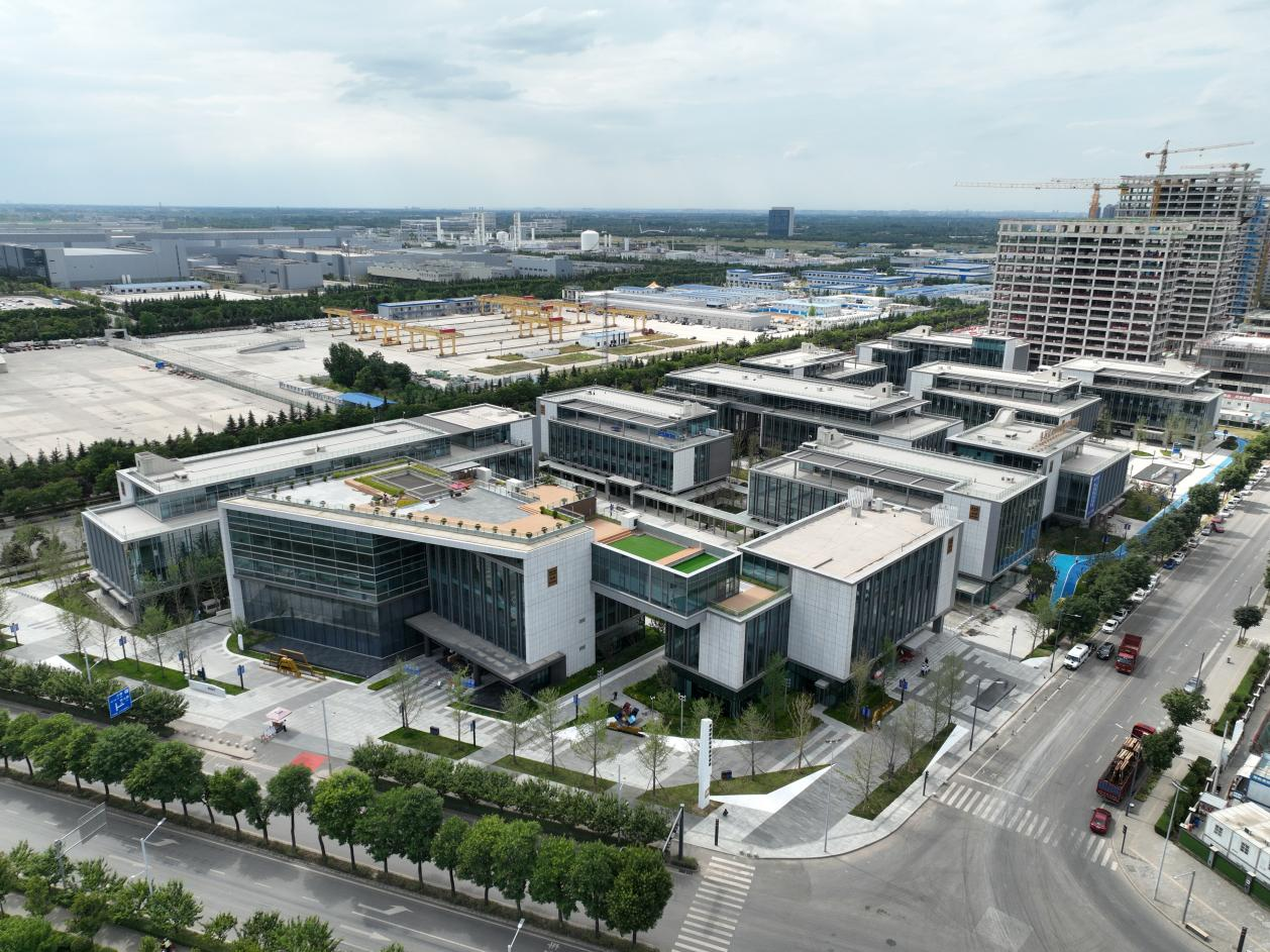 西安高新区：双城蝶变之“丝路科学城”