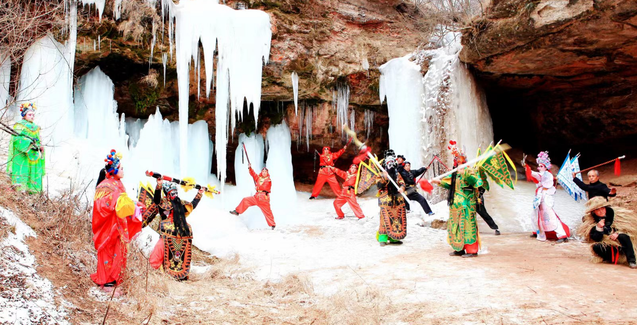 泡汤嬉雪闹年俗 宝鸡冬季旅游系列活动开启欢乐冰雪世界(图4)