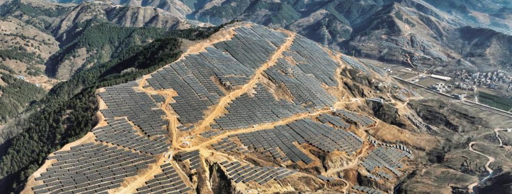 陕西最大山地光伏电站——陕投商州区100MW光伏电站正式并网发电(图1) 6a0ce0b859dde2ac2447b107417c6fc.jpg