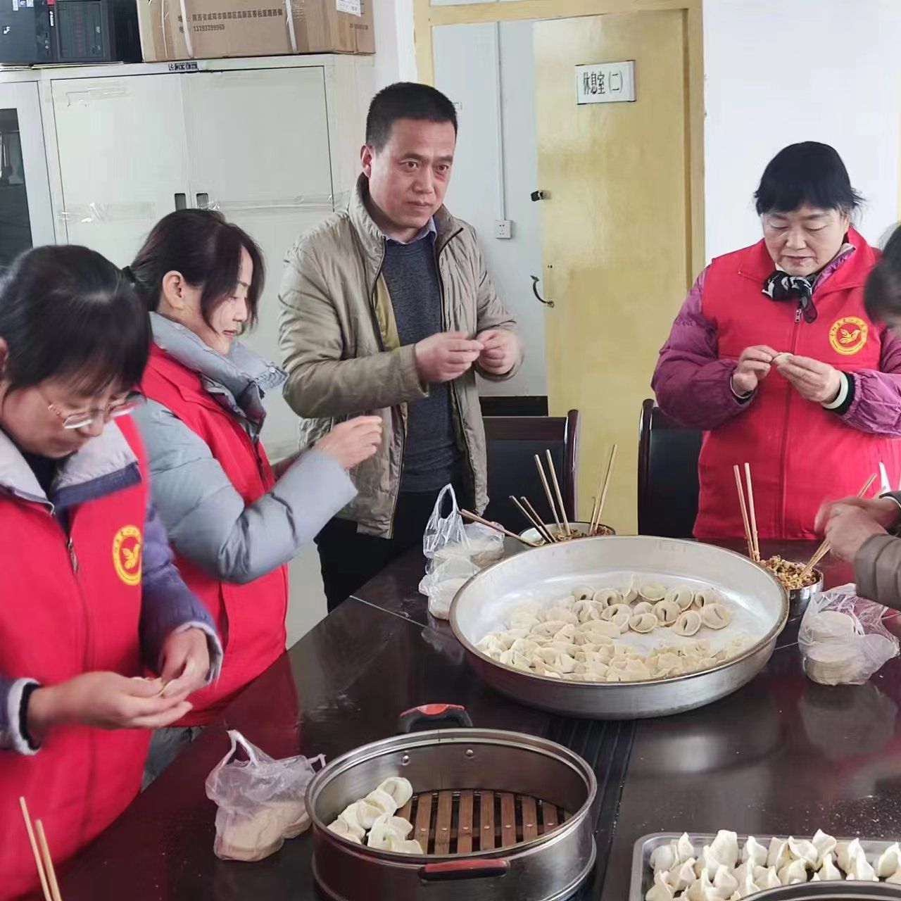 正在上传... 3570c0234fe677a2ac4171ed875ee64f.jpeg