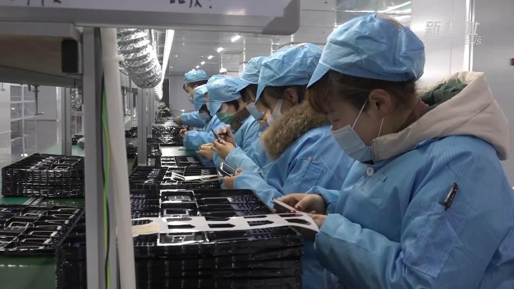 产业集聚订单旺 中欧班列长安号再提速(图4) 产业集聚订单旺 中欧班列长安号再提速(图4)