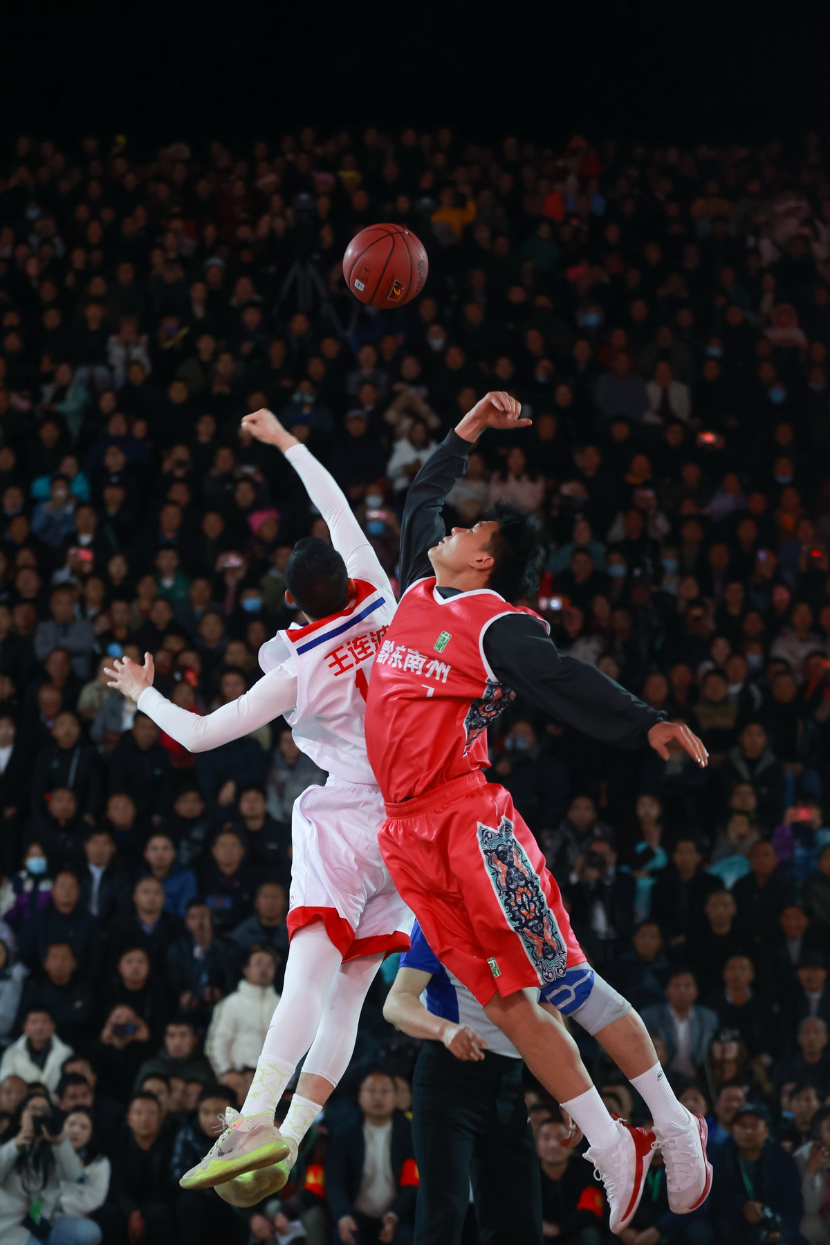 “村BA”总决赛完美收官：奖品香米、鲟鱼、麻鸭 网友直呼：太接地气！(图8)