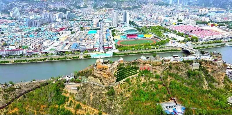 正在上传... b67f13360acb2bd48a3982410b1421e9.jpeg