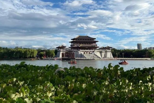 西安有哪些好玩的公园，西安十大主题公园排行（西安著名公园排行）(图1)