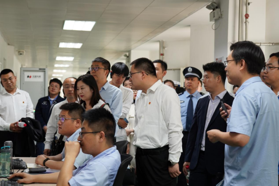 2023年“西安青年五四奖章”青年走进全市重点项目(图4) image.png