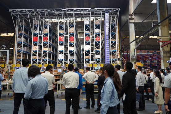 2023年“西安青年五四奖章”青年走进全市重点项目(图3) image.png