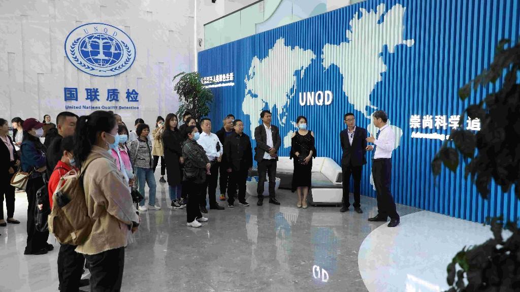 春风十里 相约自贸市民代表走进沣东新城功能区(图3) 春风十里 相约自贸市民代表走进沣东新城功能区(图3)