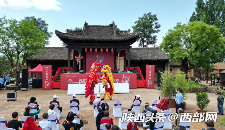 正在上传... 022554f1cea0e13dd01a260834793f0d.png