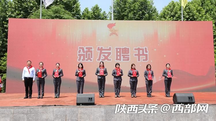 正在上传... f3c44e280c60b25a8101918888c0f0d1.jpeg