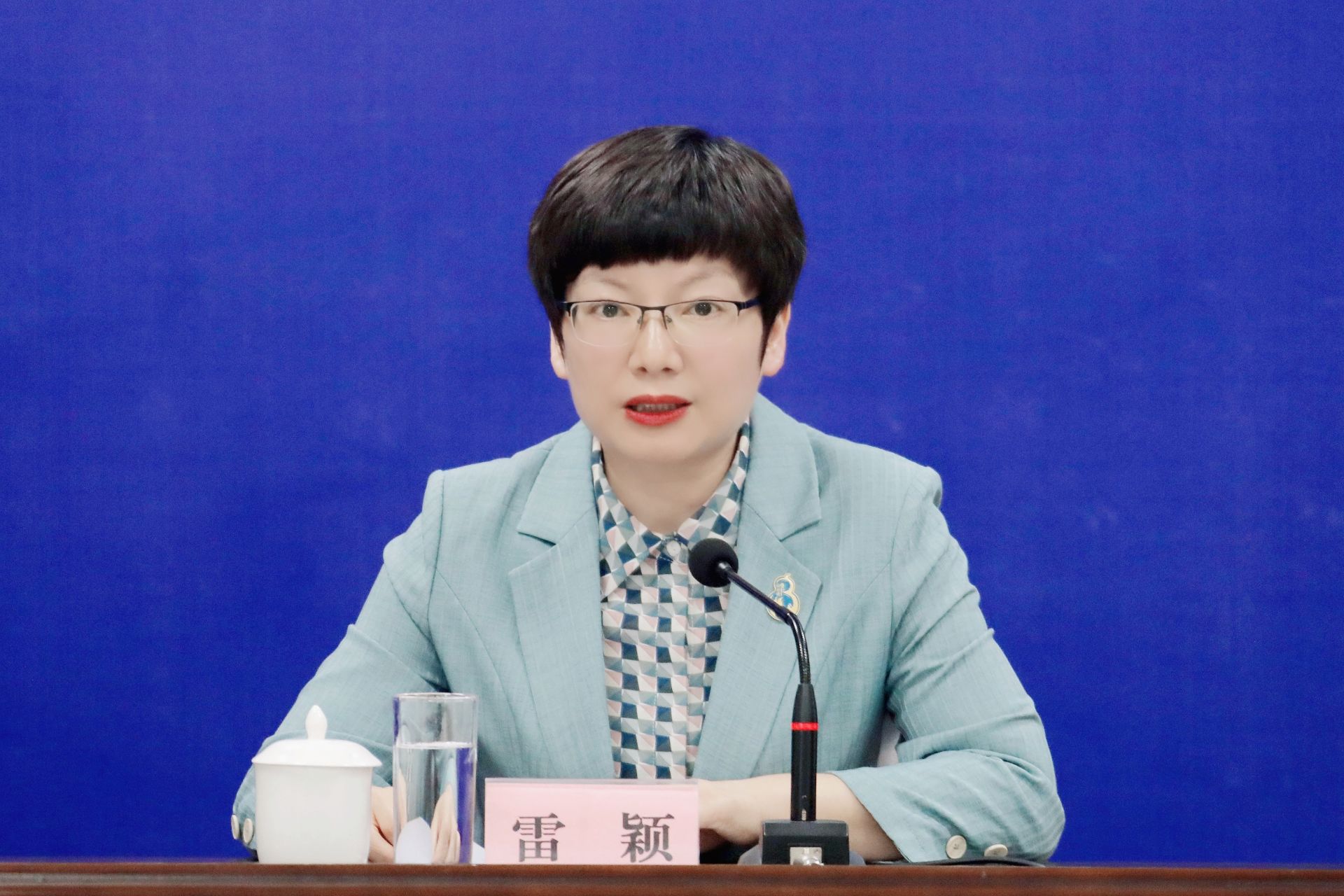 正在上传... 3bd5a05ed68e7ca01d67fc2003eb0f38.jpeg