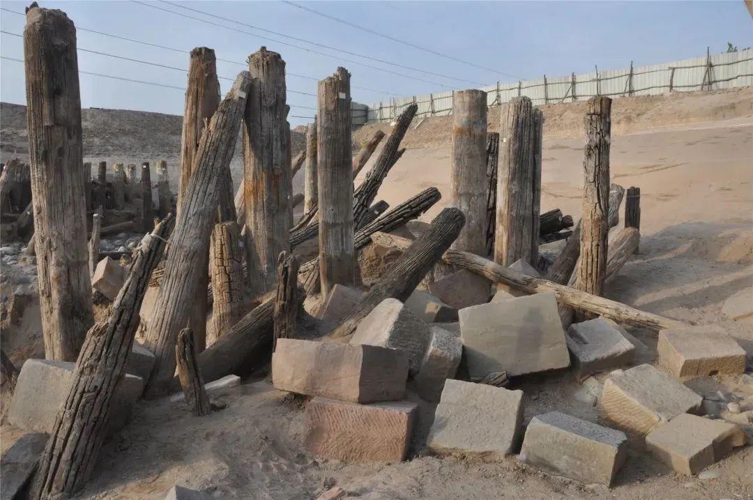 西安发布《乡党带你“桥”》系列第二期,我们去认识一下汉代长安城的桥(图7) 0797af1ef63fb4b722fe9bcea338228c.jpeg