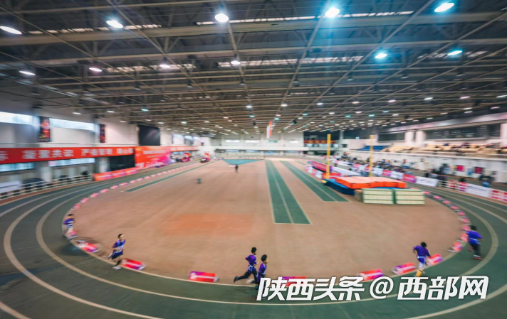 正在上传... f469bba4e5d38c4f4a6789ad73fcb792.png