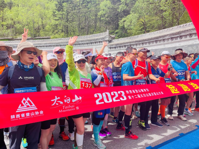 正在上传... 1571121b6191f1c2bc6883da6a9cd973.png