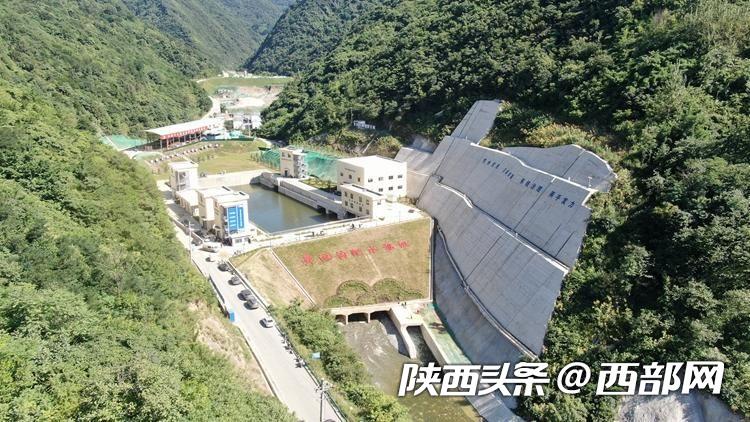 正在上传... 542a96307f9a2d05920e7e2fd255eeb6.jpeg