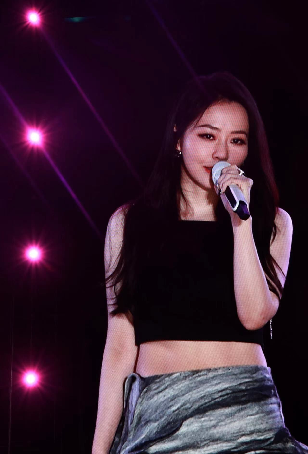 风从长城起 歌从陕北来 2023“清爽榆林”文化旅游季明星演唱会在榆林体育中心唱响(图2) 风从长城起 歌从陕北来 2023“清爽榆林”文化旅游季明星演唱会在榆林体育中心唱响(图2)