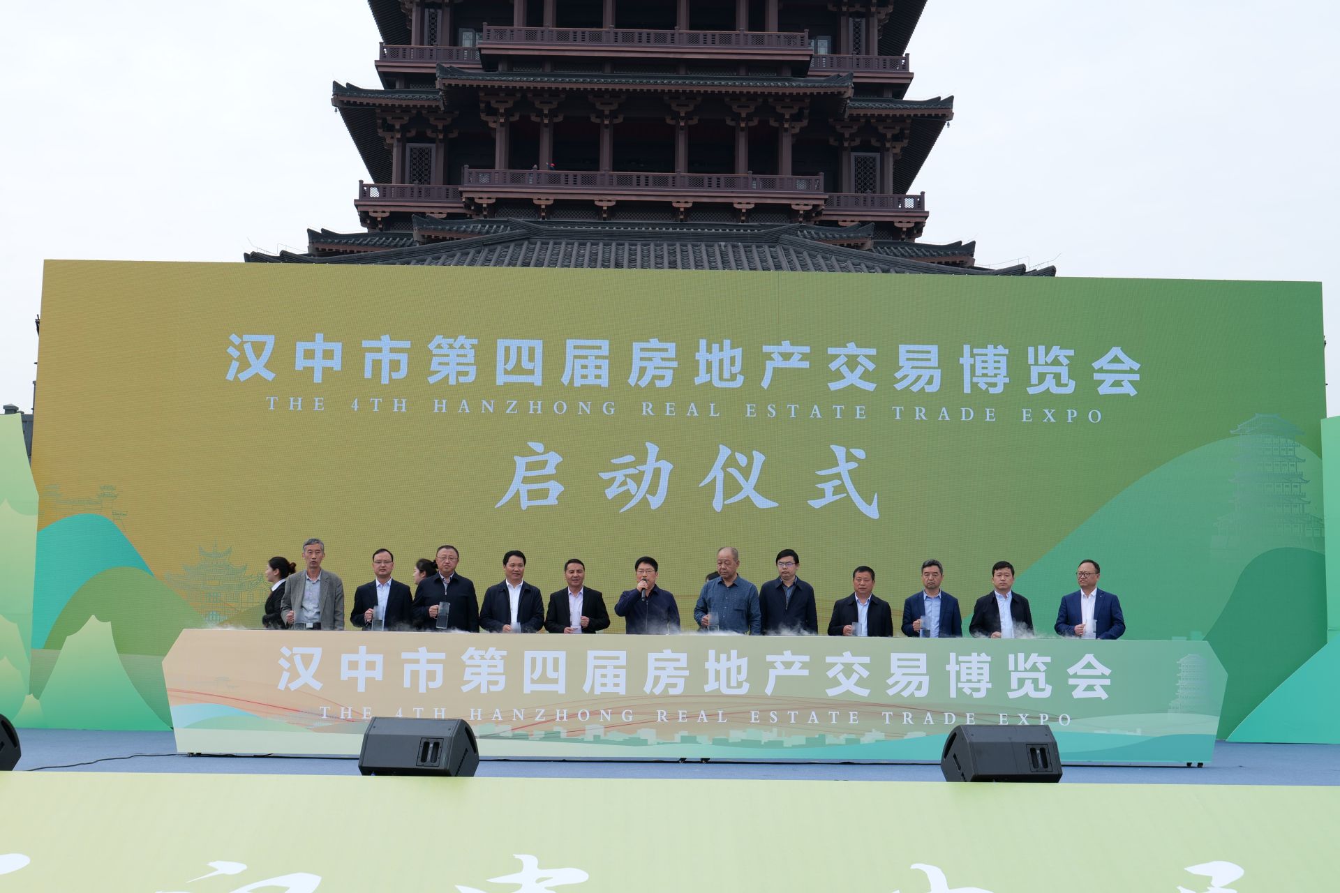 正在上传... dc6d546e85628424a49d96ff588f66d0.jpeg