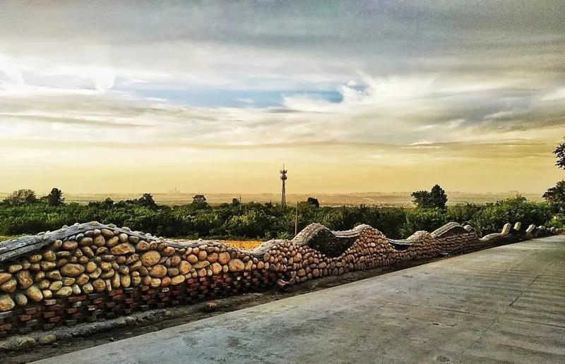 秦岭脚下小村庄“蝶变”为网红打卡地 村里来了规划师 “画”出乡村新模样(图4)