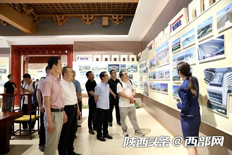 正在上传... f828fe9cc9dbf8ad2a6cefb48c684722.jpeg