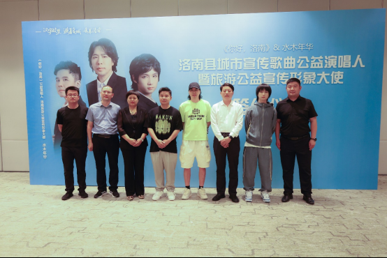 正在上传... 7e6d3e6e5e4aa804f963198a35de3ad1.png