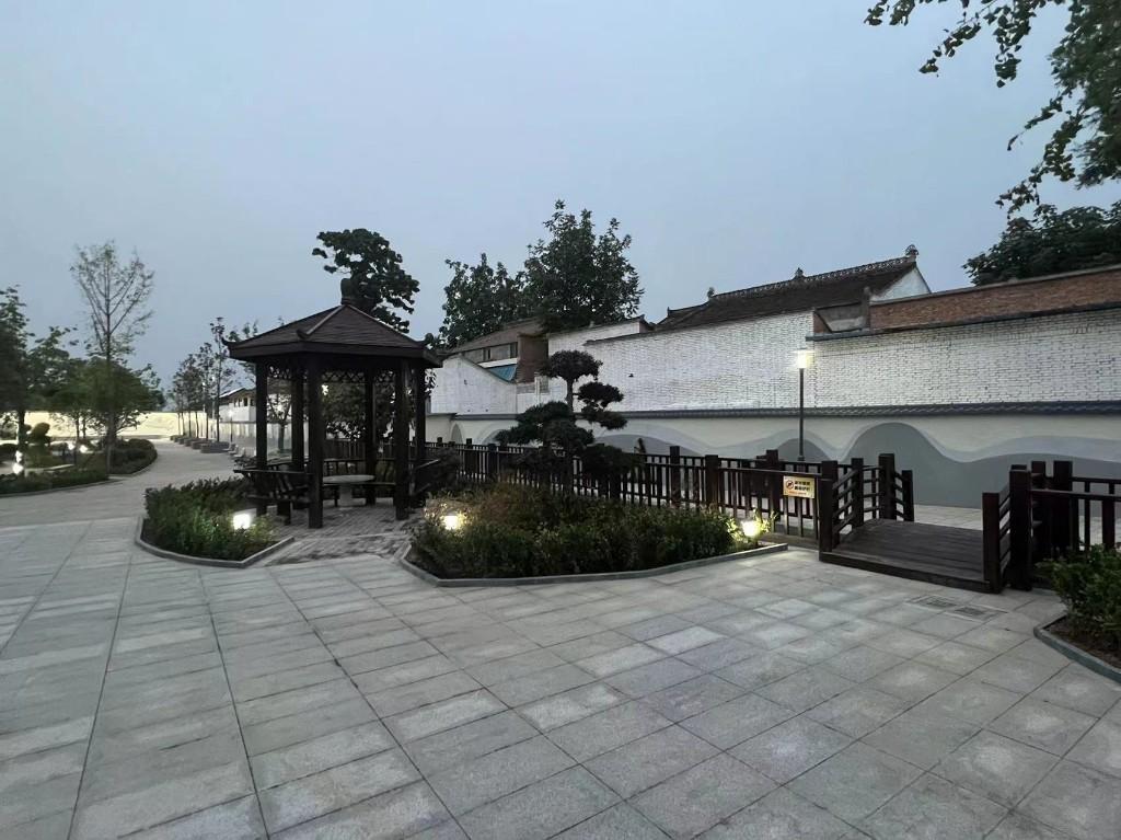 游凤镇修建乡村文化广场营造美丽宜居环境(图3) 游凤镇修建乡村文化广场营造美丽宜居环境(图3)