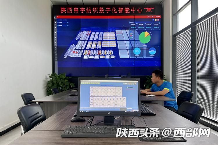 正在上传... 3eaa00a946d7fd859312a1a0fc1310fd.jpeg