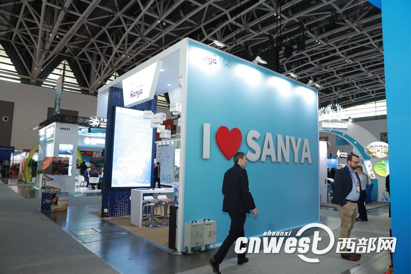 正在上传... 5f493dc47887e1ba17130017a82926a1.png